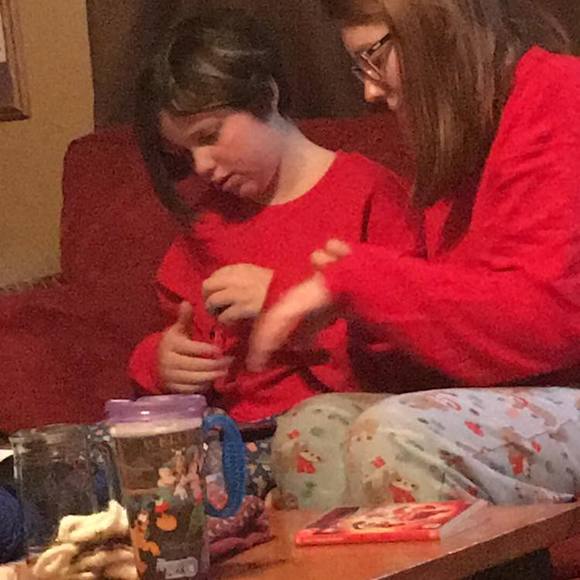 Meet your Posher, Tara - Picture 1 of 1